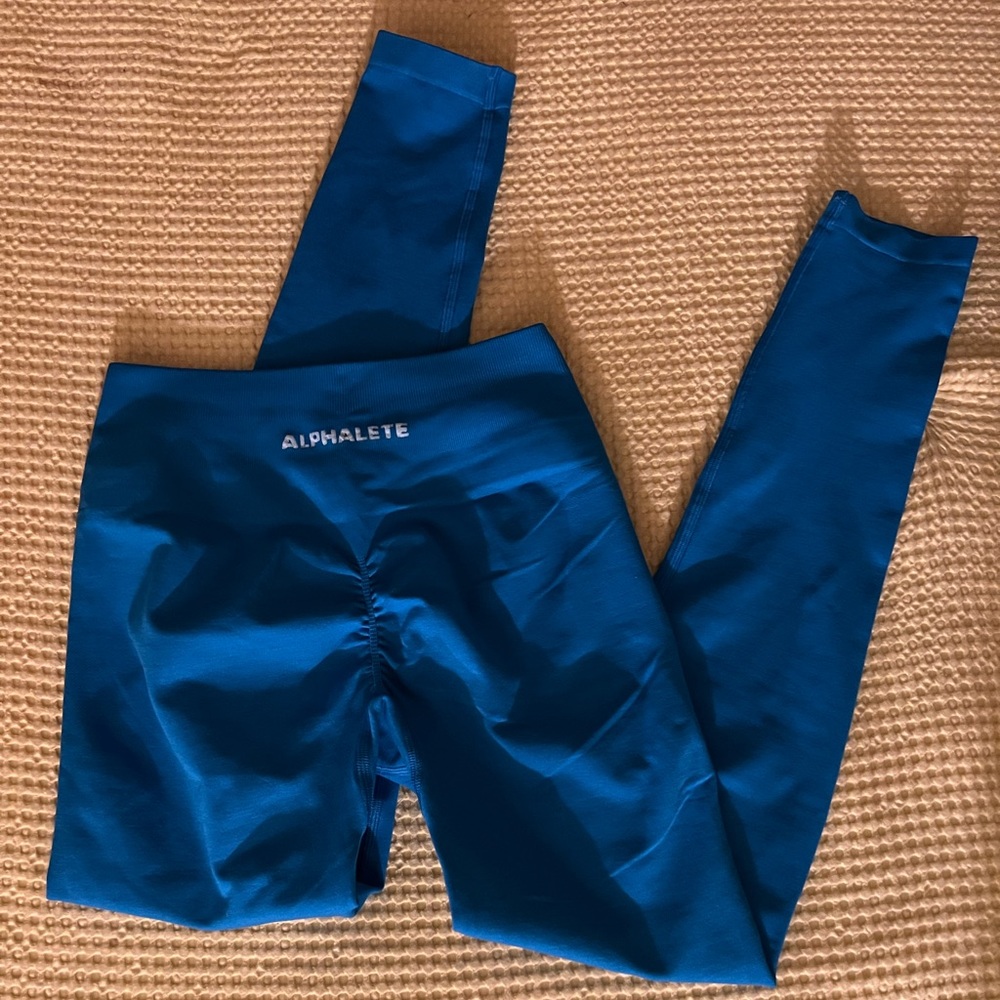 COPY - Alphalete amplify leggings